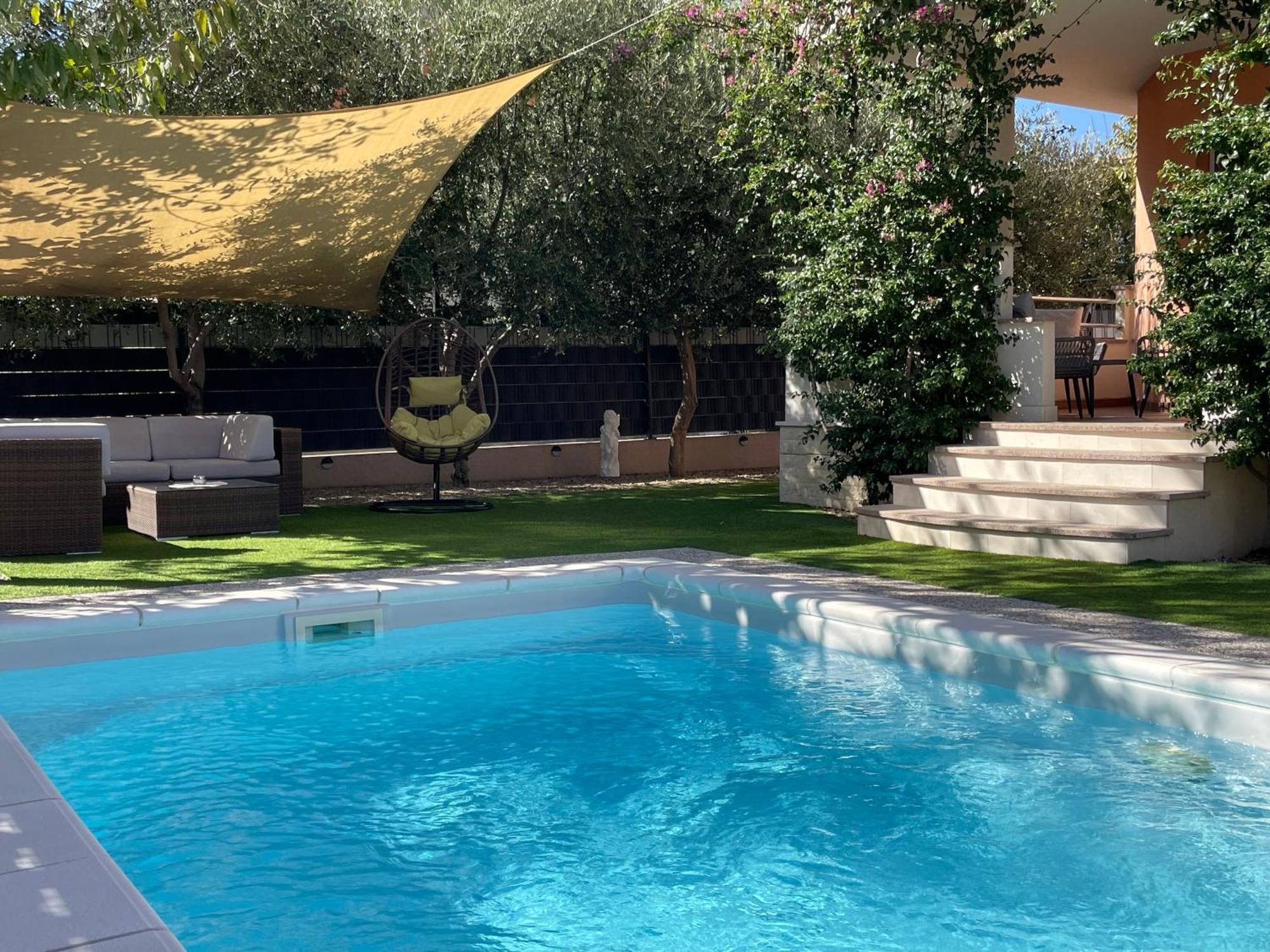 Villa Andrijana - Exclusively Yours - Family Getaway With Private Pool Kaštela Eksteriør bilde