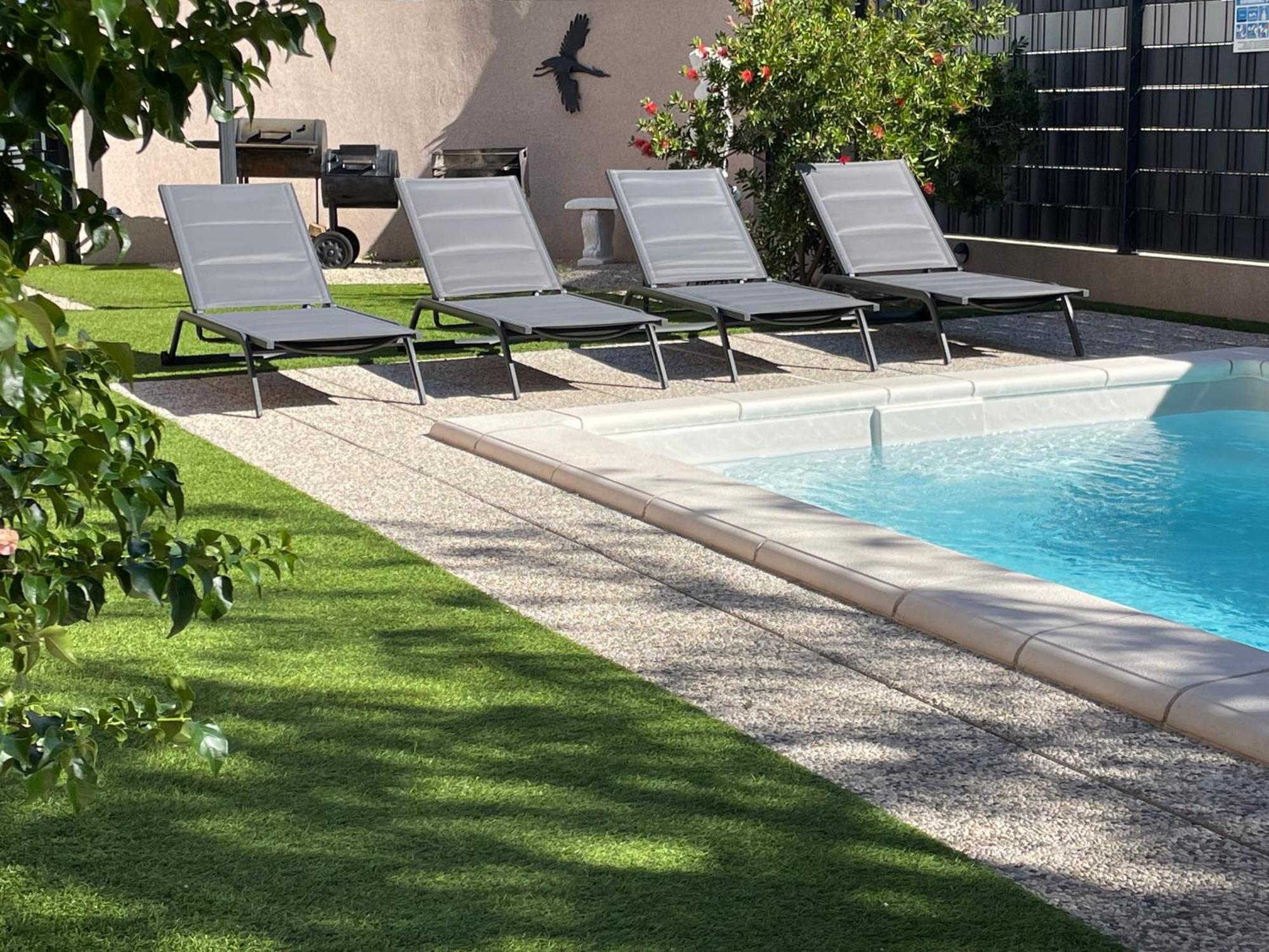 Villa Andrijana - Exclusively Yours - Family Getaway With Private Pool Kaštela Eksteriør bilde