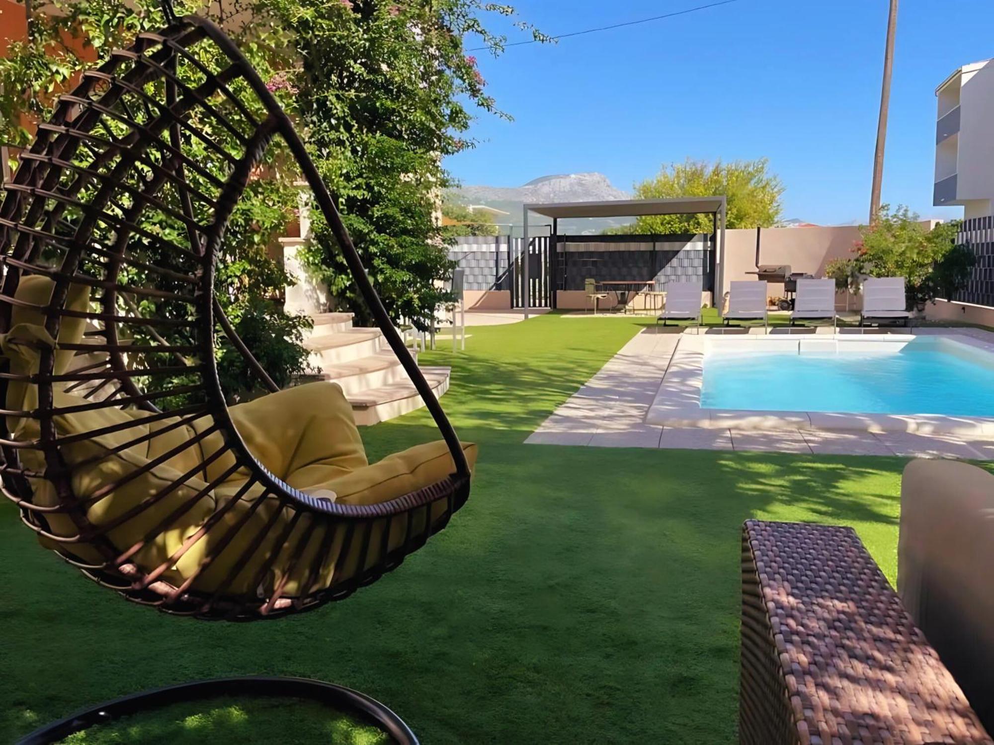 Villa Andrijana - Exclusively Yours - Family Getaway With Private Pool Kaštela Eksteriør bilde