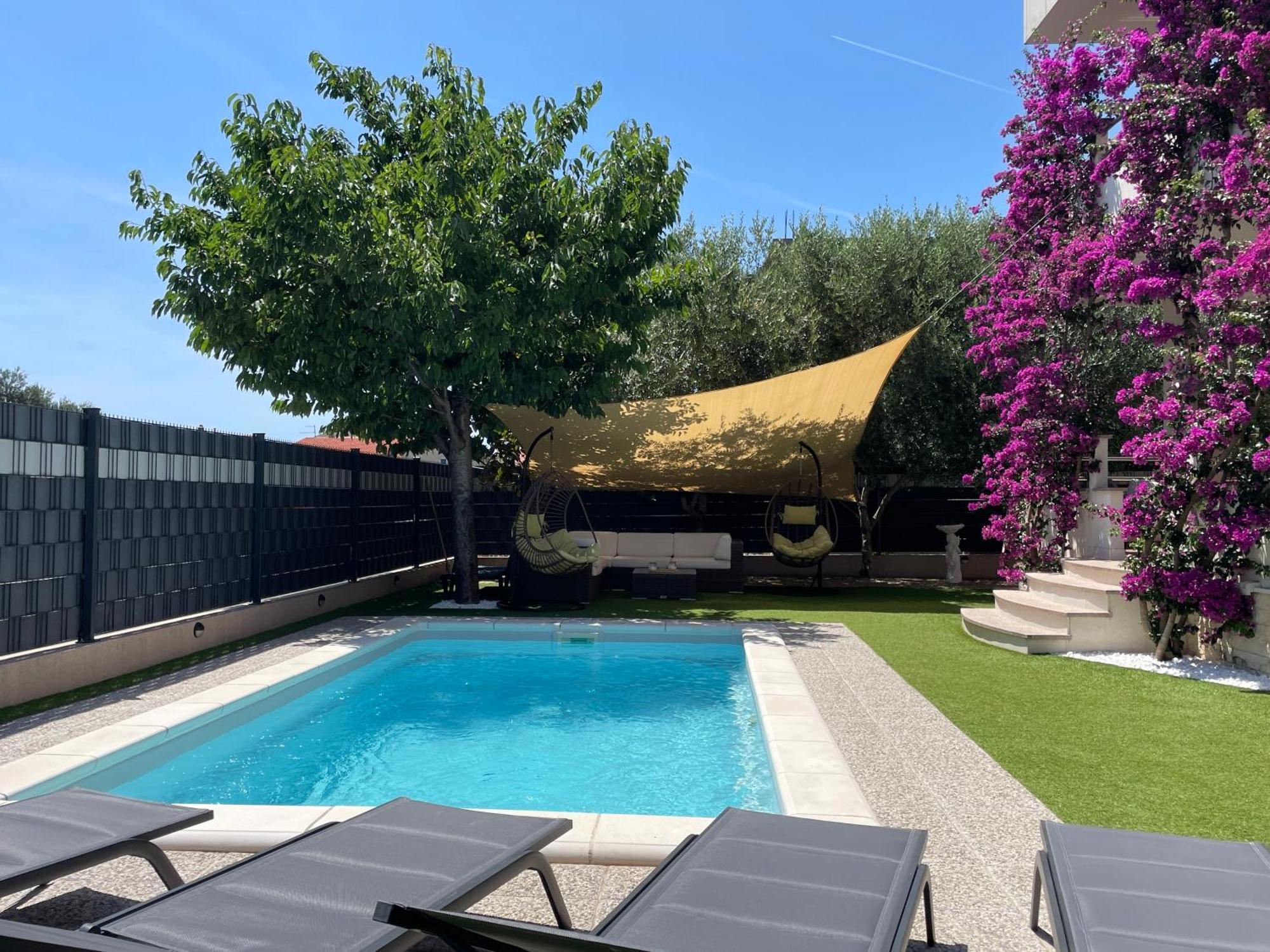 Villa Andrijana - Exclusively Yours - Family Getaway With Private Pool Kaštela Eksteriør bilde
