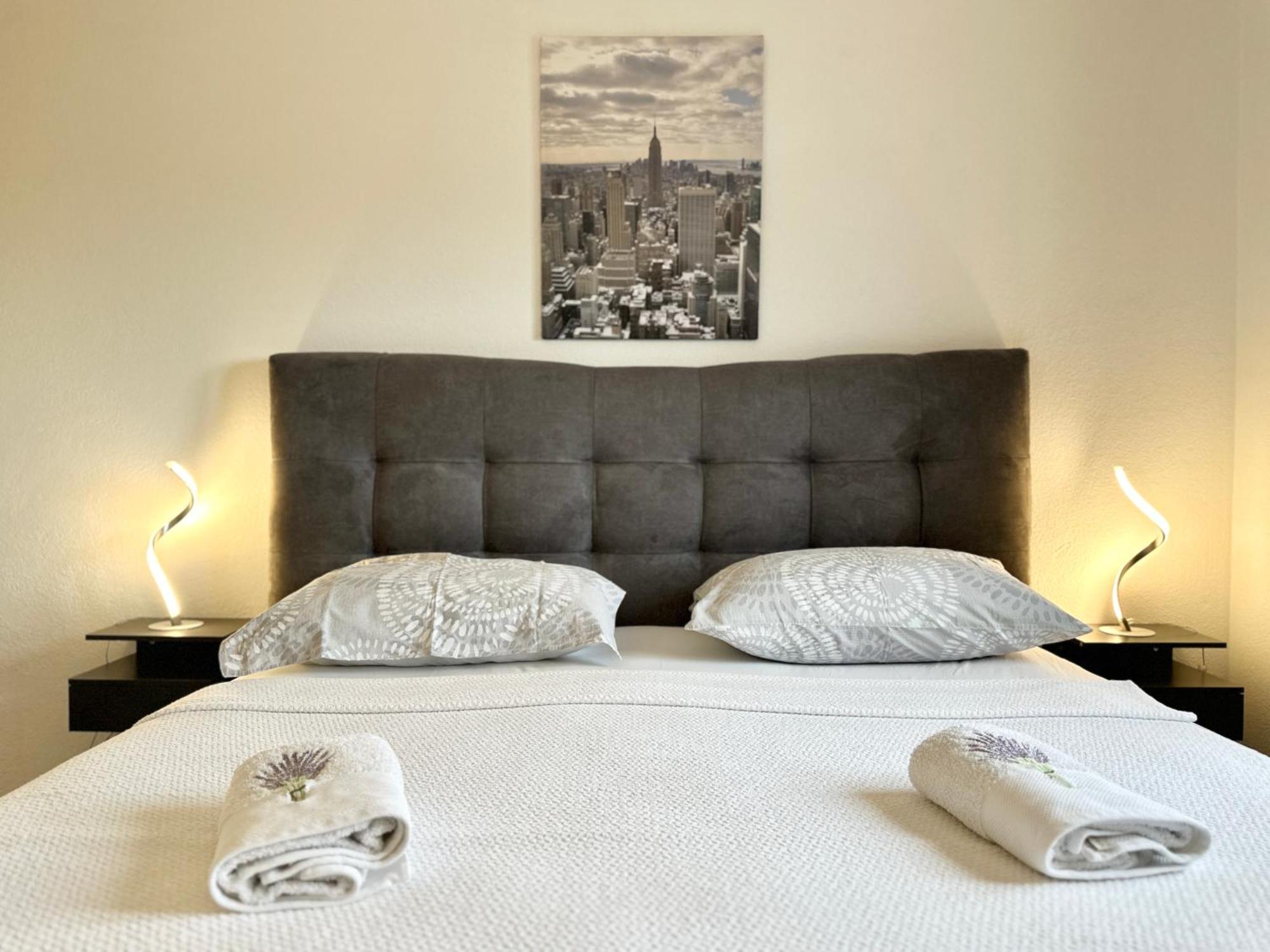 Villa Andrijana - Exclusively Yours - Family Getaway With Private Pool Kaštela Eksteriør bilde