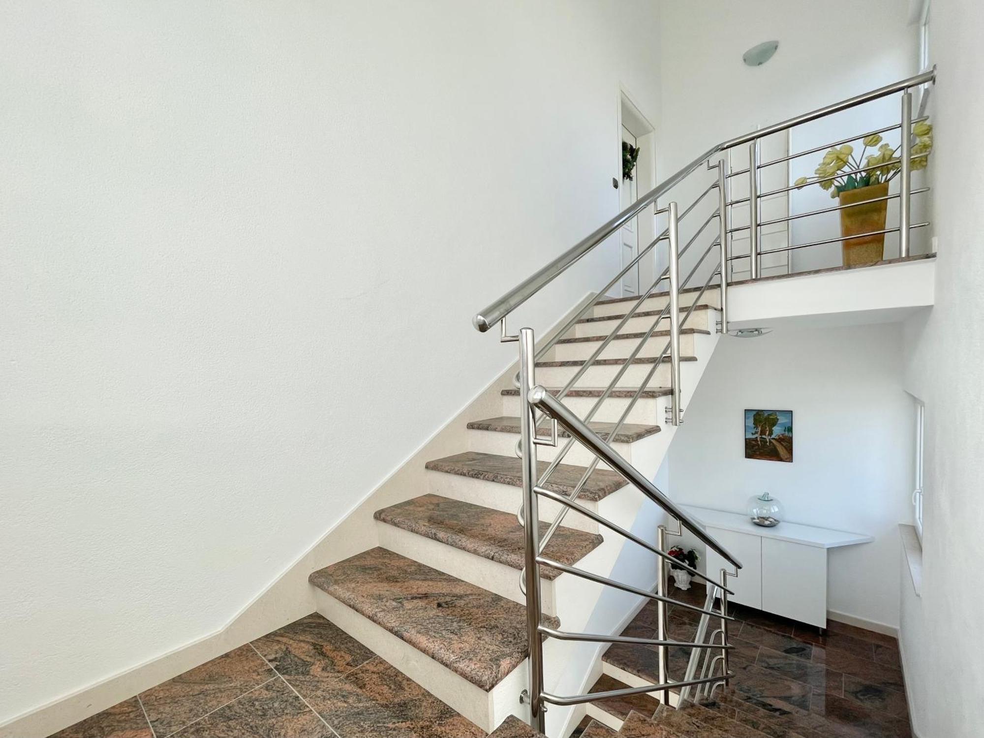 Villa Andrijana - Exclusively Yours - Family Getaway With Private Pool Kaštela Eksteriør bilde
